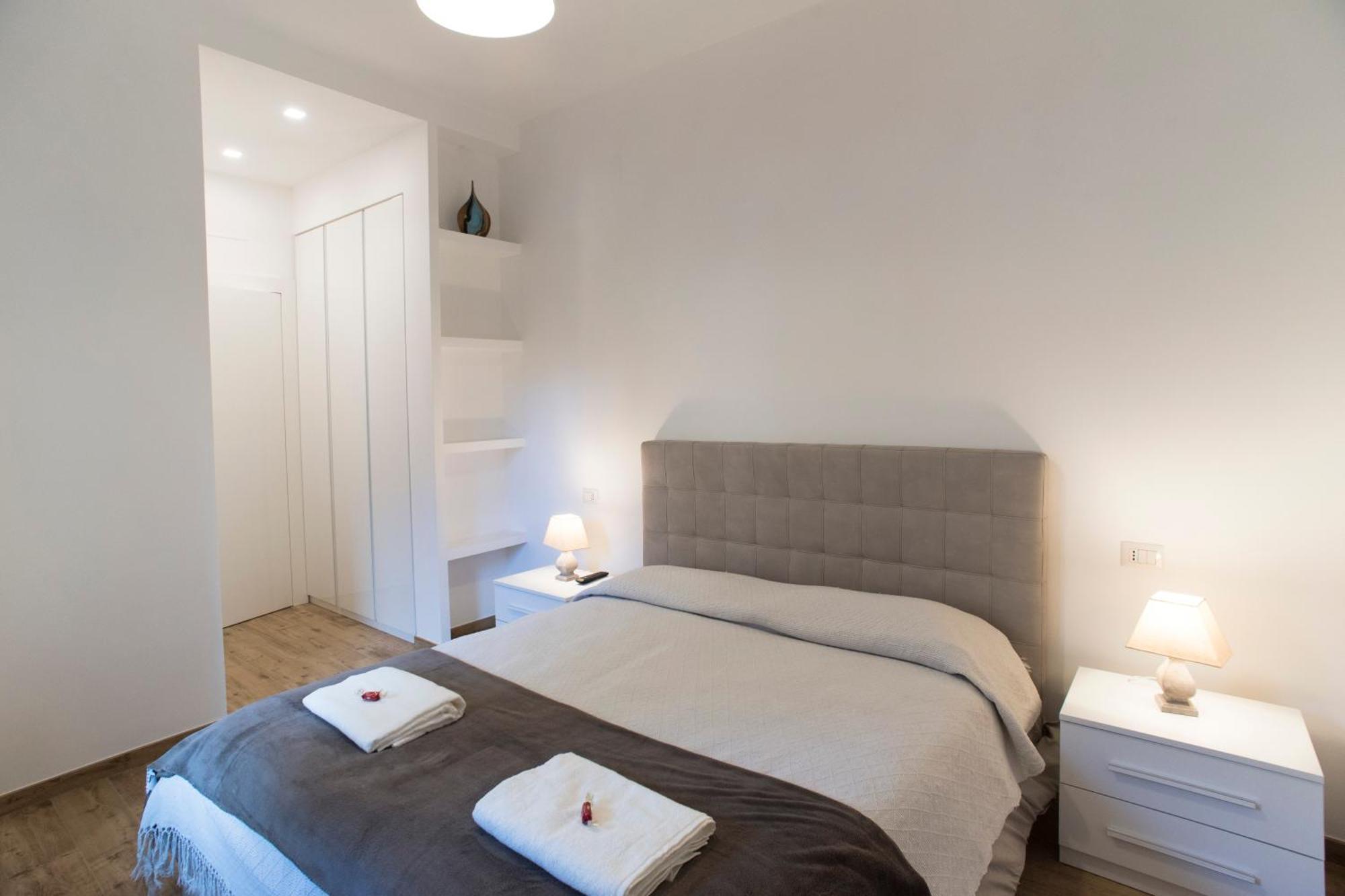 Boba's House, Roma